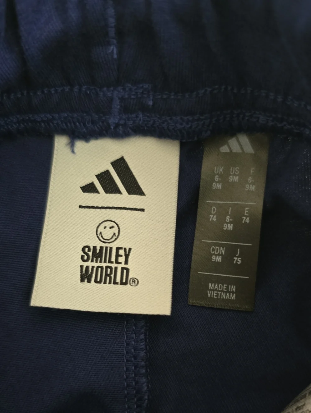 Adidas Smiley World Girl's Set Size: 9M